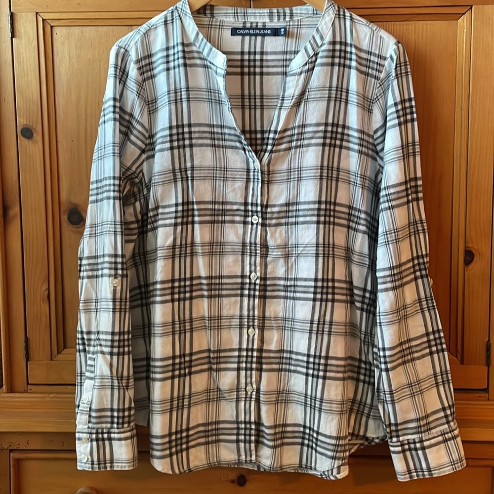 Calvin Klein Jeans soft, lightweight 100% cotton flannel long sleeve shirt, XL